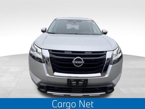 2023 Nissan Pathfinder Platinum 4WD