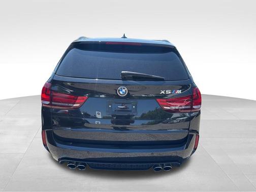Black Sapphire Metallic 2017 BMW X5 M Base