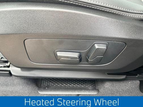 Alpine White 2026 BMW X1 xDrive28i