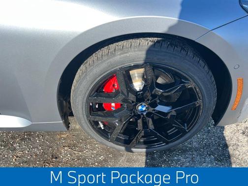 2026 BMW M240 i xDrive