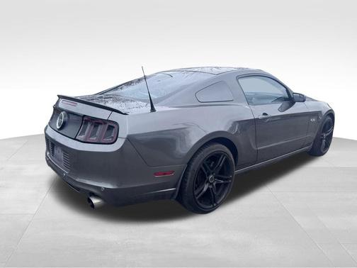 2014 Ford Mustang GT Premium