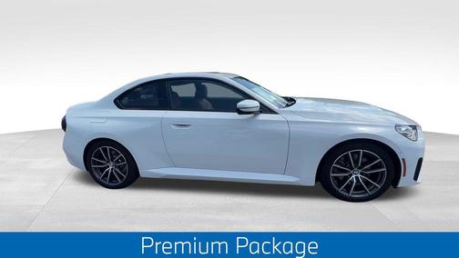 Alpine White 2024 BMW 230 230i