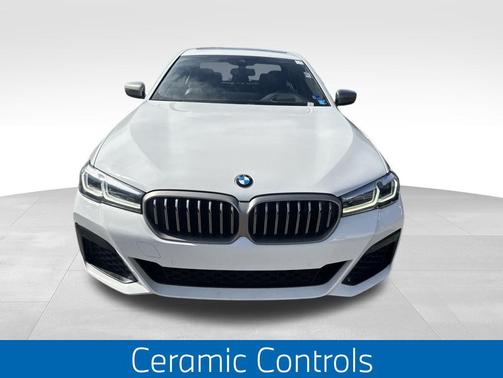 Alpine White 2023 BMW M550 i Xdrive