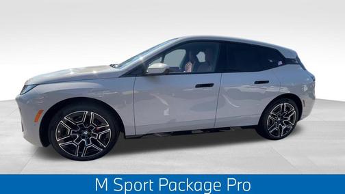 2026 BMW iX xDrive45