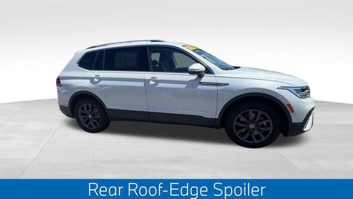 Opal White Pearl 2023 Volkswagen Tiguan 2.0T SE