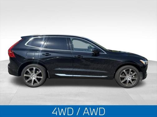 2018 Volvo XC60 Recharge Plug-In Hybrid T8 Inscription