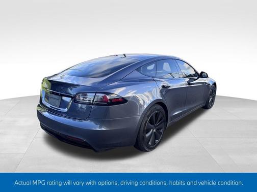 2023 Tesla Model S Standard Range