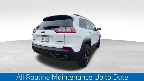 2023 Jeep Cherokee Trailhawk