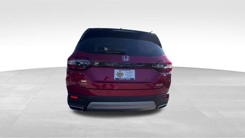 2025 Honda Pilot Touring 8-Passenger