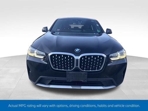 2022 BMW X4 xDrive30i