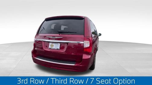2013 Chrysler Town & Country Touring