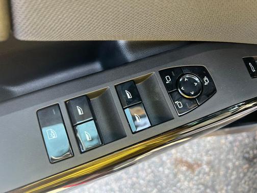 Black Sapphire Metallic 2026 BMW X3 30 xDrive