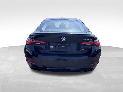 Black Sapphire Metallic 2023 BMW M440 i