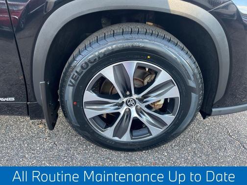 2022 Toyota Highlander Hybrid XLE