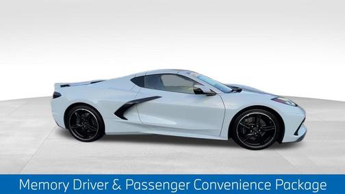 2020 Chevrolet Corvette Stingray w/3LT