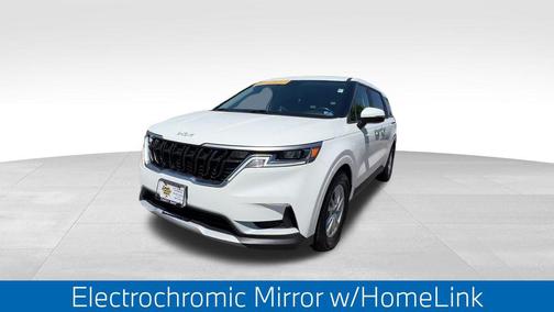Snow White Pearl 2022 Kia Carnival LXS