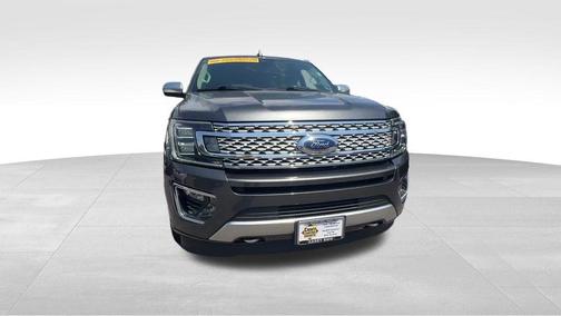 Magnetic 2018 Ford Expedition Max Platinum