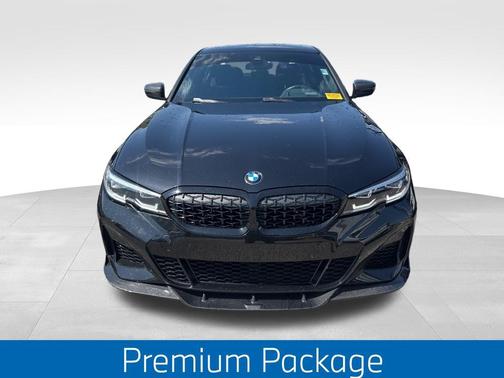 Black Sapphire Metallic 2021 BMW M340 M340i