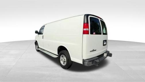 2023 Chevrolet Express 2500 RWD 2500 Regular Wheelbase WT