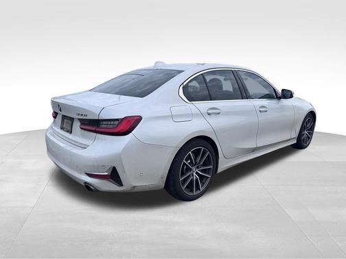 2019 BMW 330 330i
