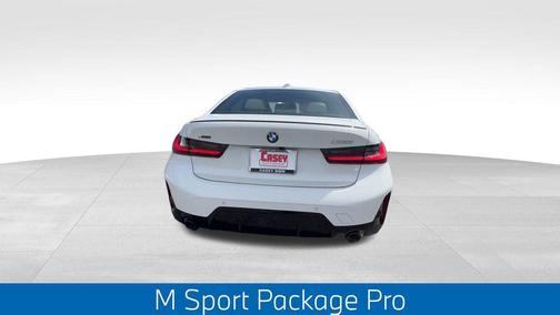 2025 BMW 330 i xDrive