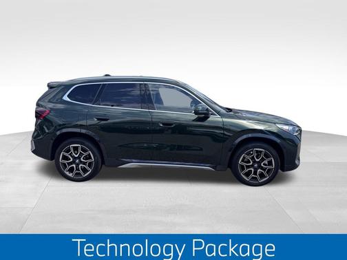 San Remo Green Metallic 2025 BMW X1 xDrive28i