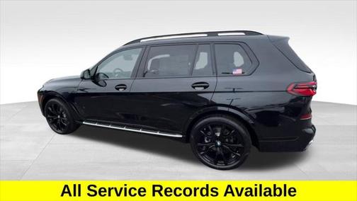 2025 BMW X7 xDrive40i