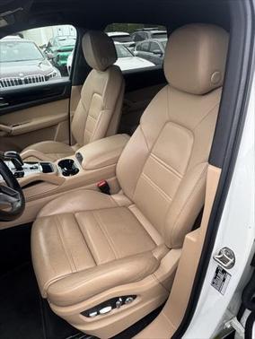 2020 Porsche Cayenne E-Hybrid S