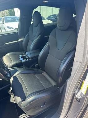 2017 Tesla Model X 75D