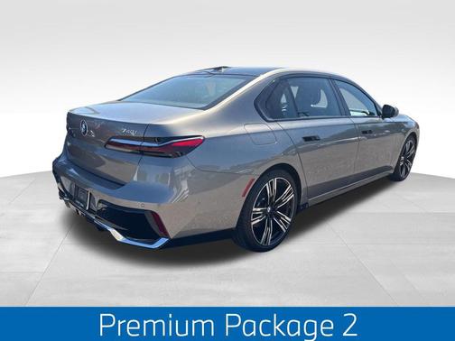 Oxide Grey Metallic 2024 BMW 740 xDrive