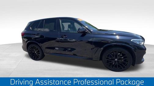Carbon Black Metallic 2020 BMW X5 M50i