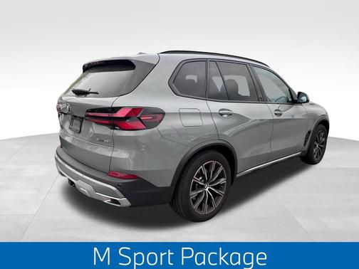 Lime Rock Grey 2025 BMW X5 xDrive40i