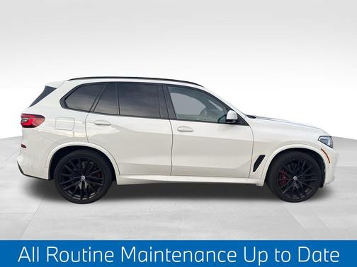 2022 BMW X5 M50i