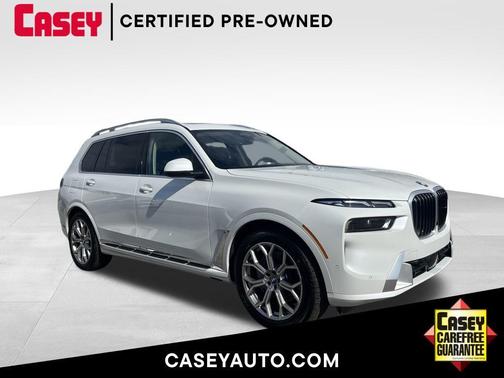 Mineral White Metallic 2026 BMW X7 xDrive40i