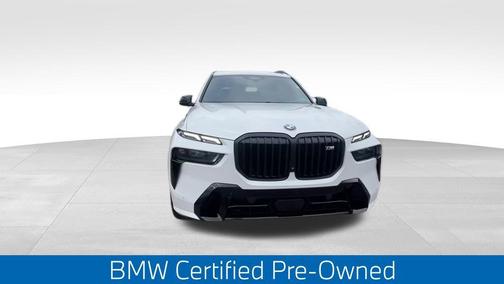 2023 BMW X7 M60i