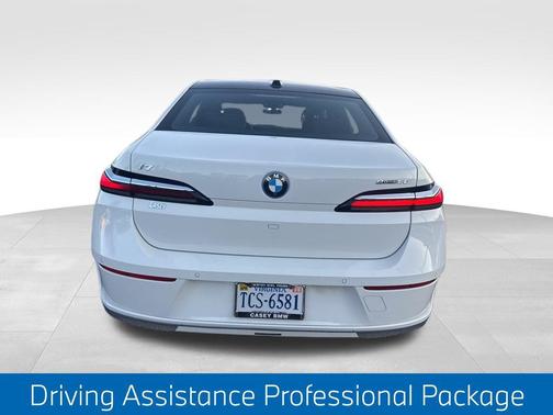 2024 BMW i7 eDrive50