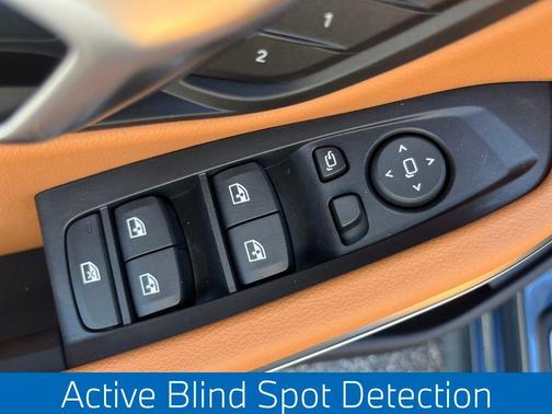 2026 BMW 330 i xDrive