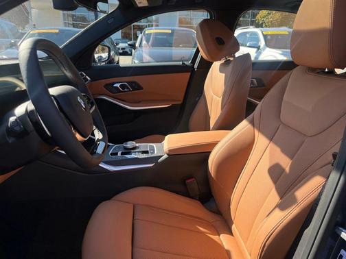 2026 BMW 330 i xDrive