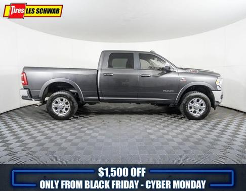 Photo 4 of 25 of 2020 RAM 2500 Laramie