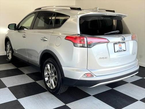 2016 Toyota RAV4 Hybrid SE
