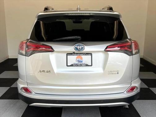 2016 Toyota RAV4 Hybrid SE