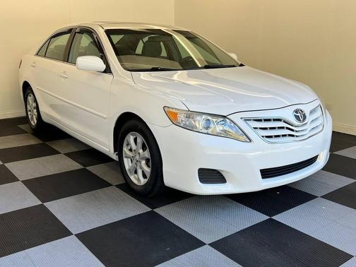 2010 Toyota Camry LE