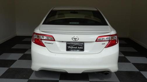 2014 Toyota Camry SE