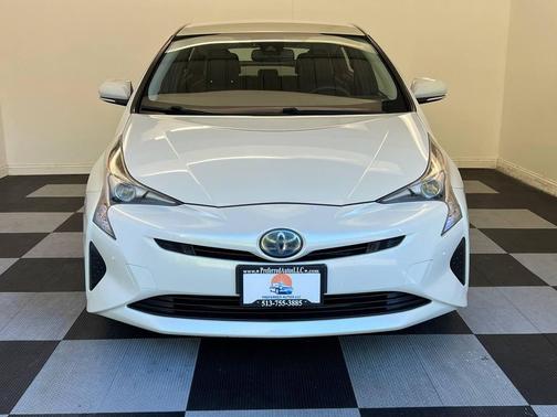 2017 Toyota Prius Four Touring