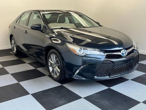 2015 Toyota Camry Hybrid SE