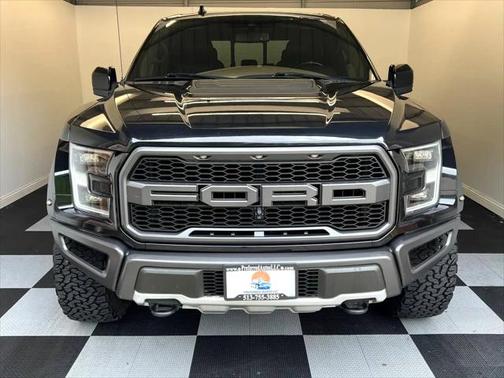 2019 Ford F-150 Raptor SuperCab 4WD