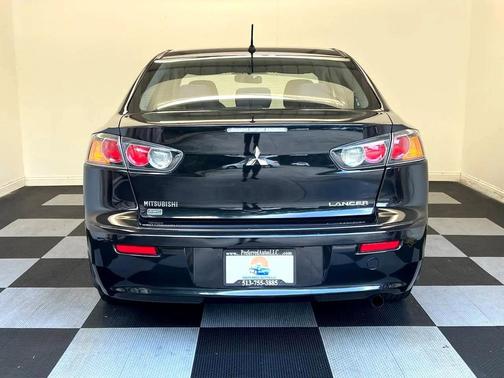 2016 Mitsubishi Lancer SE