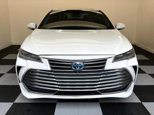 2020 Toyota Avalon Hybrid Limited
