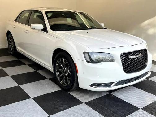 2016 Chrysler 300 S