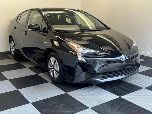 2017 Toyota Prius Three